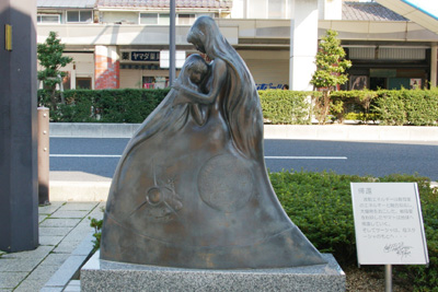 敦賀市 松本零士モニュメント